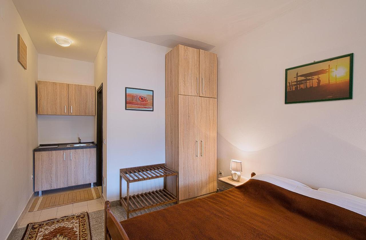 Madra Rooms And Apartments Budva Kültér fotó